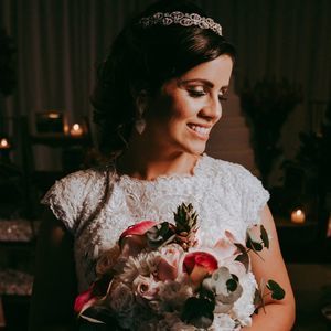 Meet your Posher, Bruna